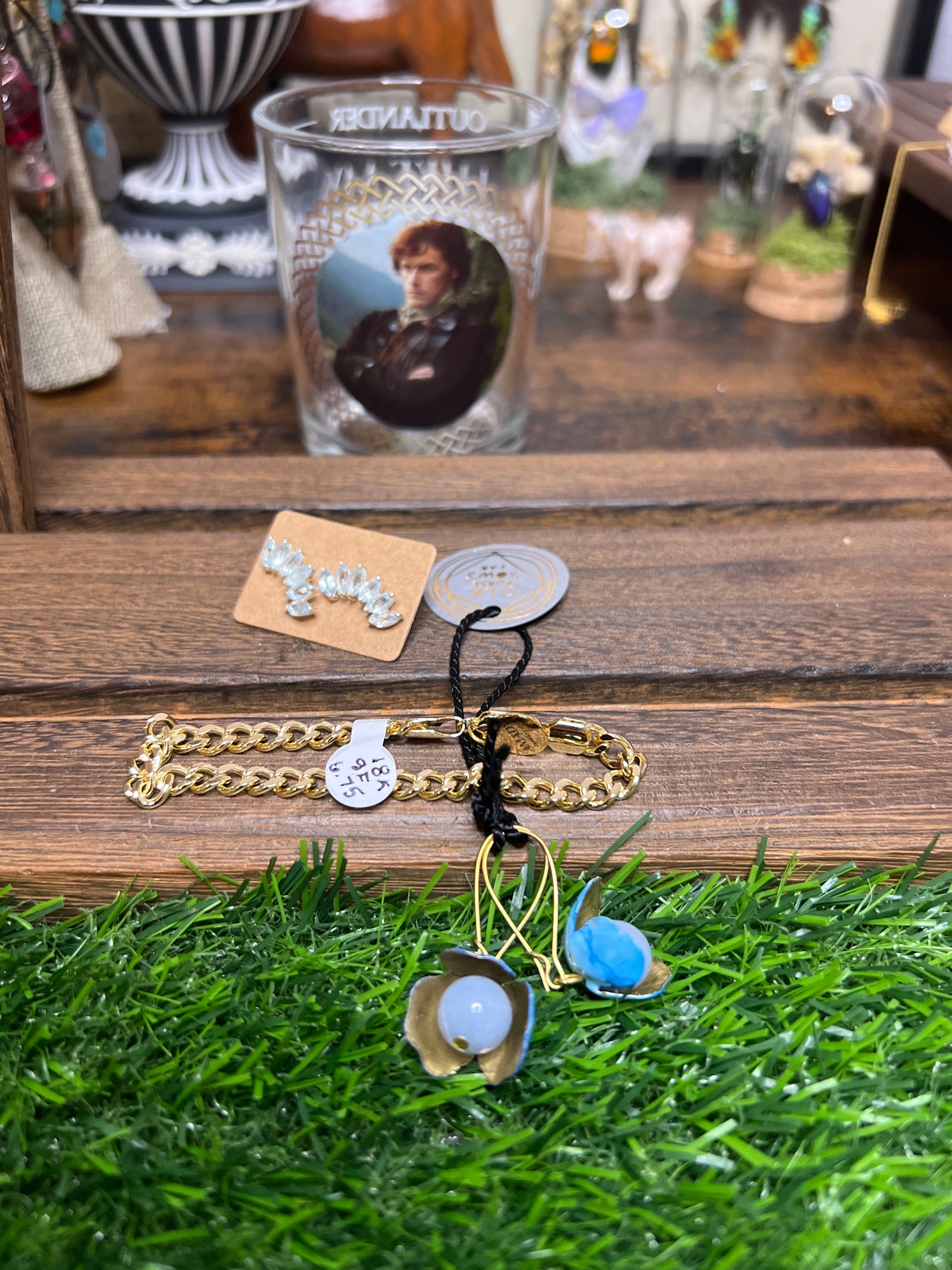 Mari D minus blue dangle